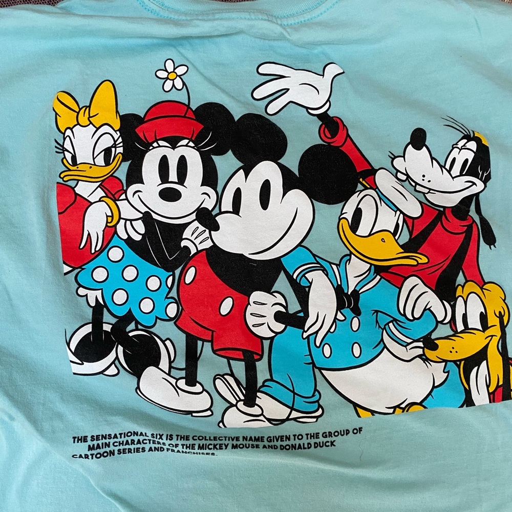 Disney parks unisex T-shirt size extra small. Sensational six Mickey & friends